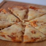 Margeritta Pizza (closeup)